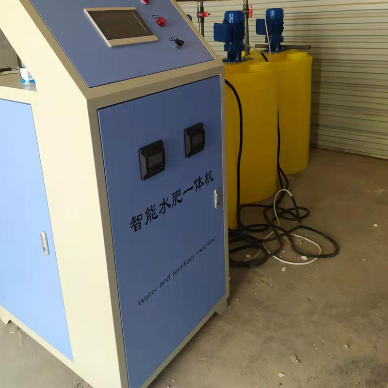 黑白水肥機(jī)1綠邊