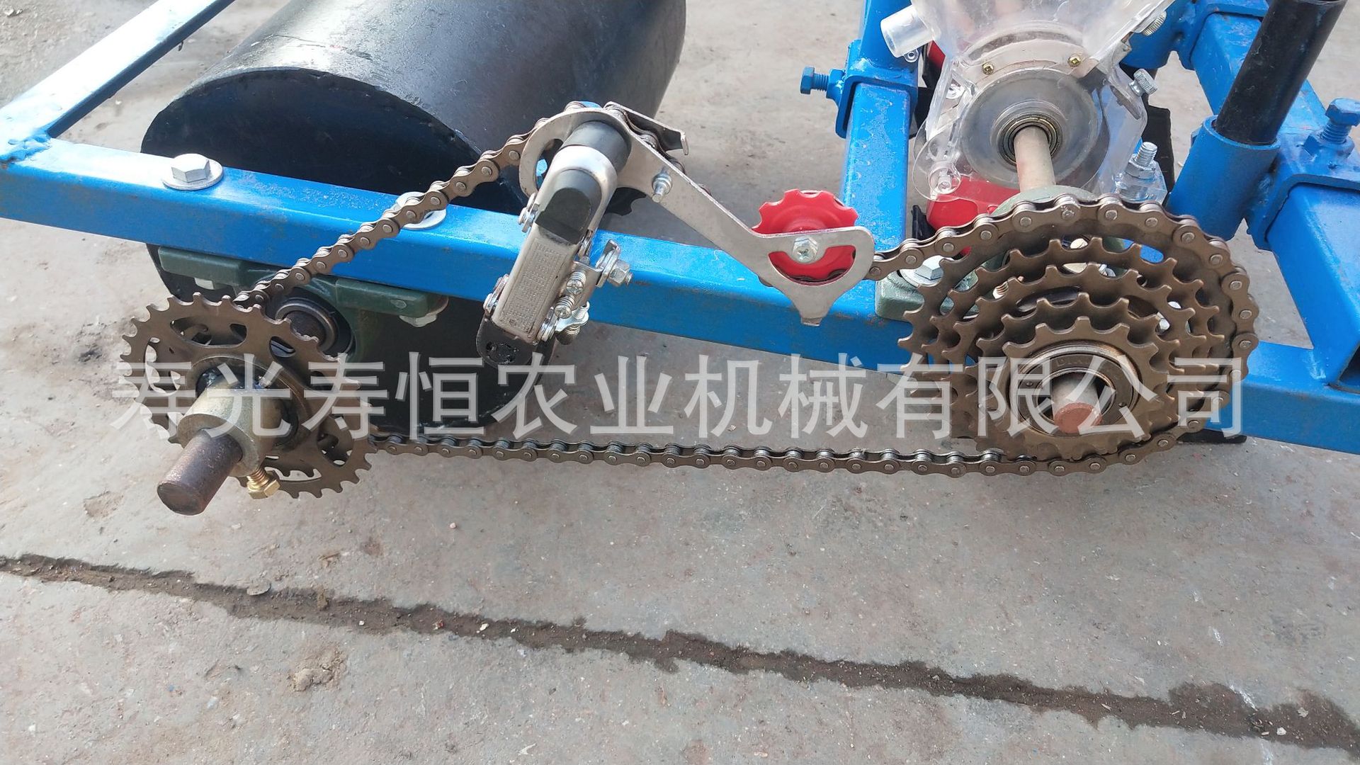 手動(dòng)柱距調(diào)節(jié)器.jpg