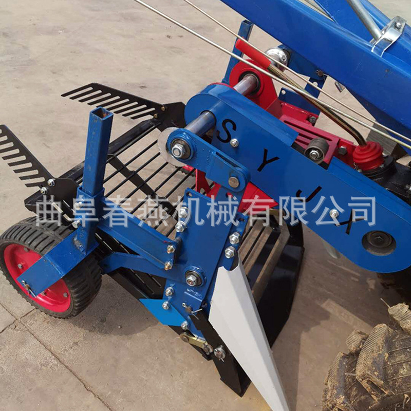 手扶大蒜收獲機(jī).jpg
