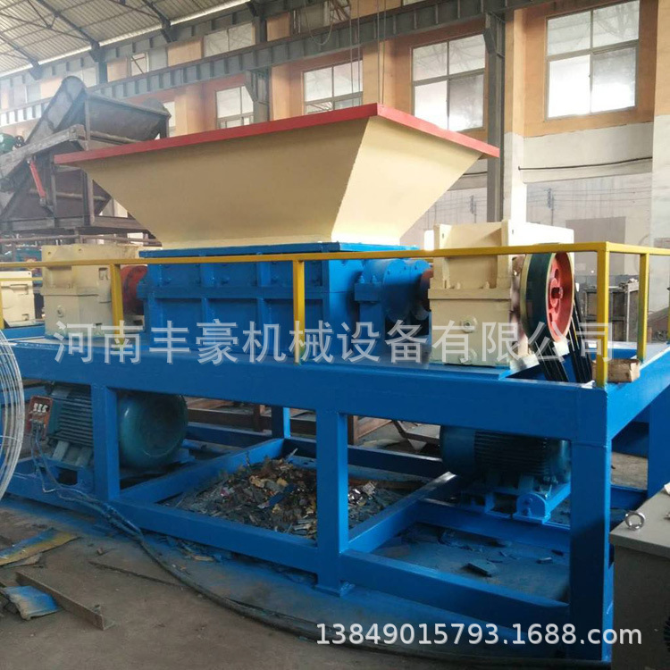 模板撕碎機.jpg