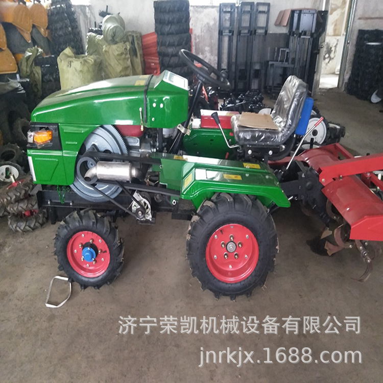 拖拉機(jī) (13)