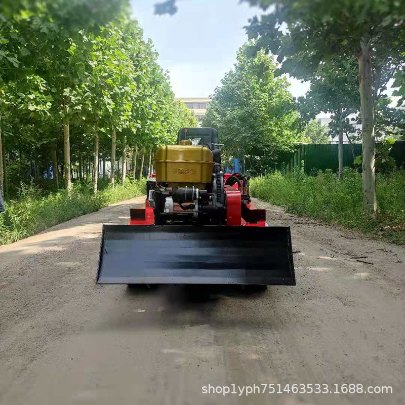 多功能果園管理機(jī).jpg