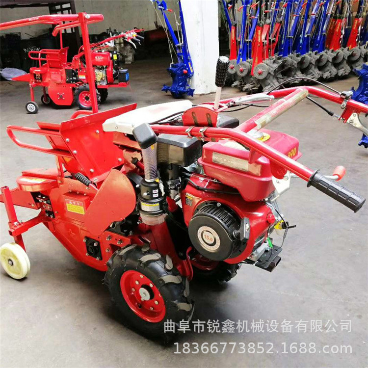 玉米收獲機10.jpg