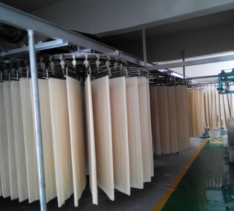 全自動掛面機生產(chǎn)線成套設備 大型商用面條機 做掛面的機器
