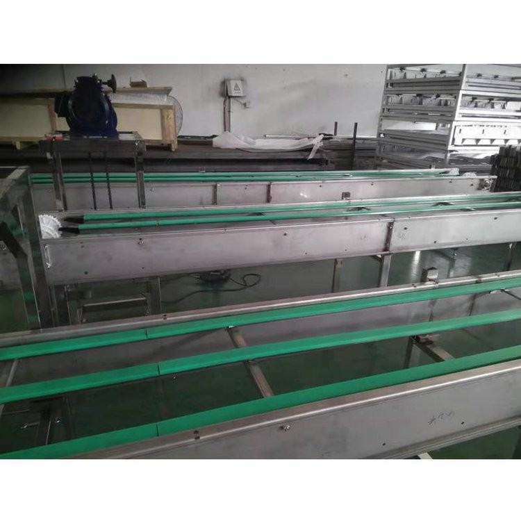 帶式輸送機(jī)定制 小型皮帶機(jī) 吉宏川輸送設(shè)備生產(chǎn)廠家
