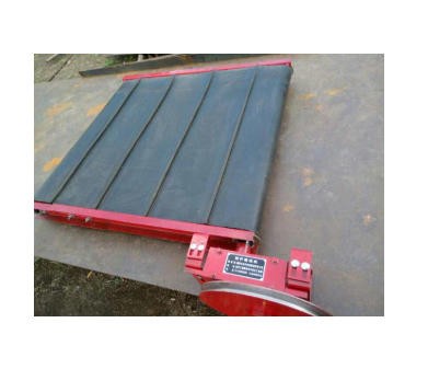田豐農(nóng)機(jī)秸稈輸送機(jī)